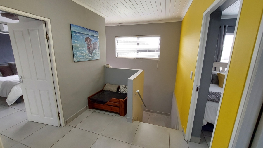 3 Bedroom Property for Sale in Tafelzicht Western Cape